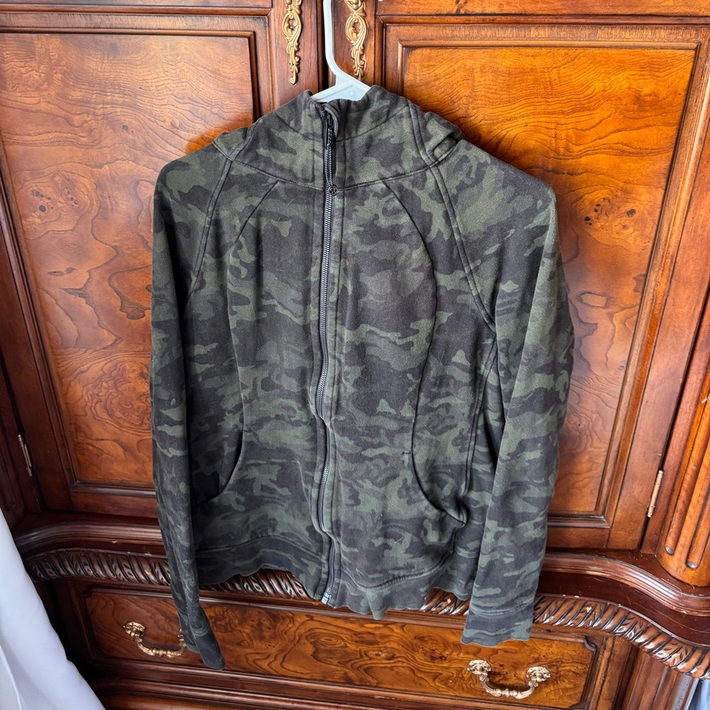 lululemon athletica Olive Green Camo Scuba Jacket